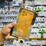 Momex CaseFORM Lite Magnetic Case iPhone 17 Pro Max - Image 3